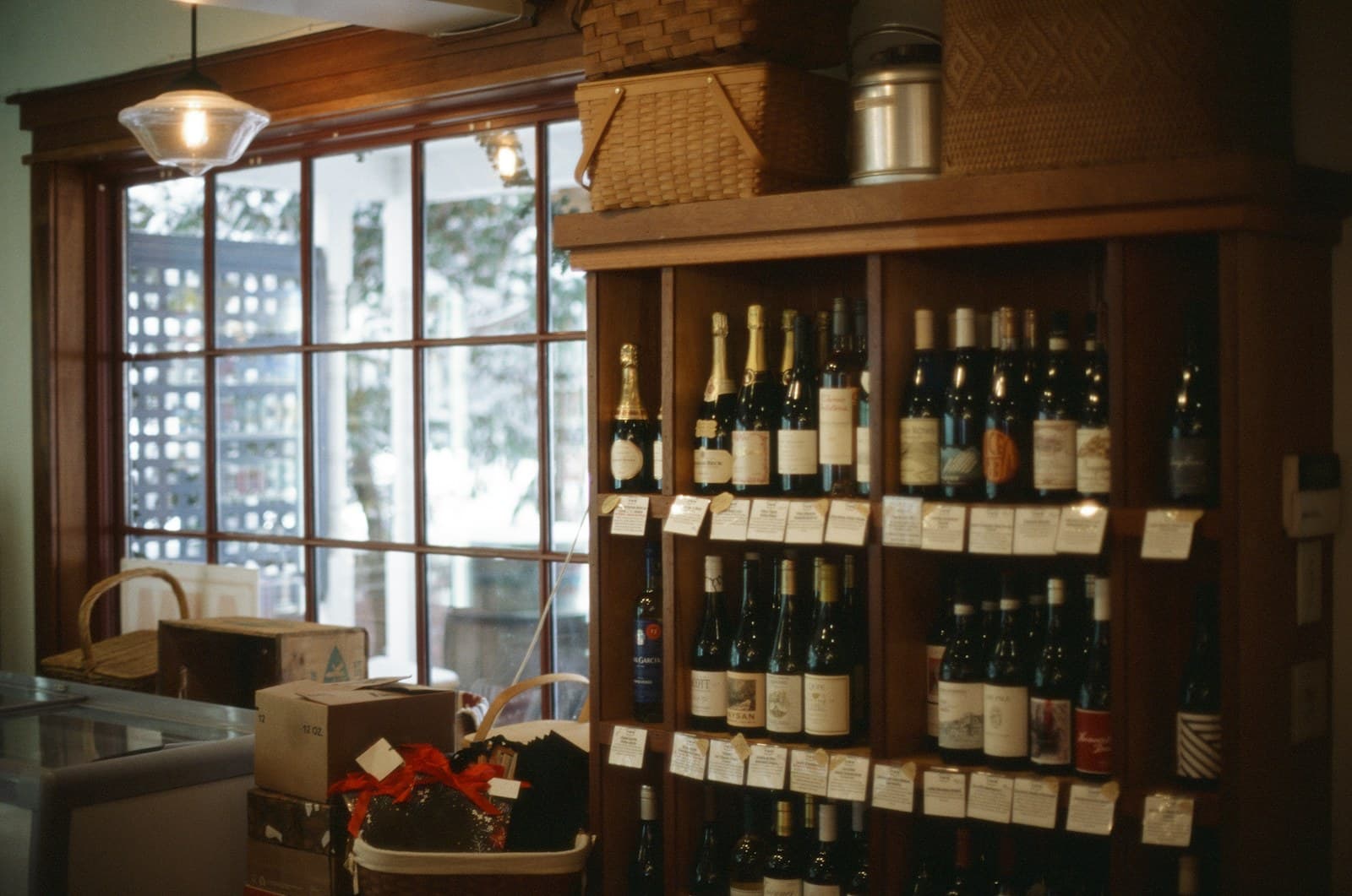 Ace Liquors